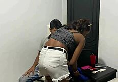 voy a cortarme el cabello y termino follando bien duro con el estilista