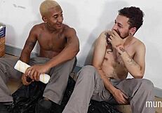 interracial gay blowjob sparks curiosity in quero dar meu cu parte 2