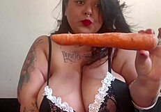 mary jhuana decides to become vegan and eats vegetables creatively