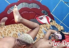 gata geme gostoso com pau no cu