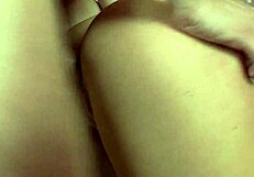 कोरी डेविल वाइल्ड ऑर्गी के लिए हर होल में कॉक क्रेव करती है।