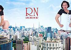 Wow! Giant Lady Without Panties Struts Through City Like King Kong!