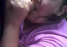 The story of a sister who shares a close bond with her family in everyday life