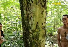 डोटाडो ने सफाडो की गांड जंगल में बेयरबैक मारी इंटेंस POV