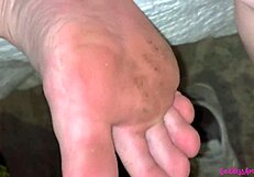 bouncing boobs, pissing pussy, dirty feet and shoes in a wild bathroom mess