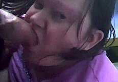 The story of a sister who shares a close bond with her family in everyday life