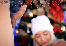 हॉर्नी क्यूट फेस ब्लोंड ने बॉयफ्रेंड का लंड चूसा इपिक फुटजॉब दिया