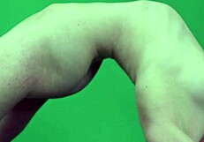 Watch Anna Mostik Spread Those Legs Wide!