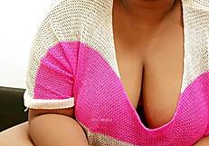 i love this sexy big tits girl