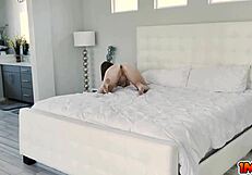 lucky guy enjoys a casual chat with skylar snow during a relaxed session