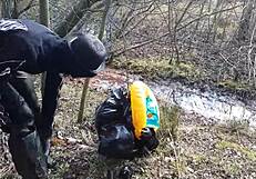 Mud Trichtern! Bizarre German Femdom in Brutal Outdoor Latex Action.