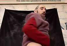 Noches de sexo solo melvin c he whispers about his gay solo nights