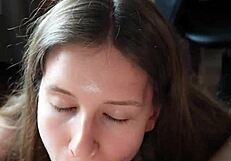 Teen Girlfriend Sucks Dick And Balls For Facial Cumshot