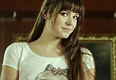 Yana Teases with Her Tight Body in a Sensual Close-Up Play