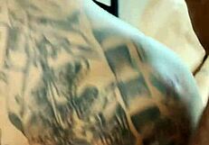 टैटू वाला स्ट्रेट डॉक्टर को हॉस्पिटल में इंटेंस चुदाई देता