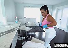 Bubble butt julianna vega earns cash through intimate sessions