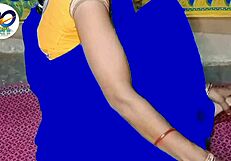 Indian amateur lifts saree