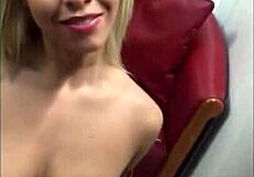 मुझे कॉसप्ले में जोर से चोदते और लंड निगलते देखना चाहते हो?