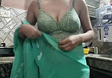 पहली बार भाभी देवर से सेक्स - गंदा पर सेक्सी