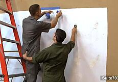 टैटू वाले गे वर्कर्स मॉन्स्टर लंडों से हार्ड चुदाई!