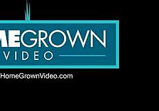 Exhibitionist couple fucks in public, hiding nothing