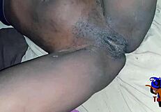 this urban ebony milf's pussy getting fucked in homemade scene