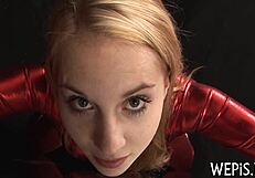 Cuties are pissing and smiling