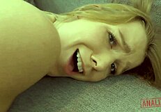 एलेक्सिस क्रिस्टल बोल्डली बिग कॉक को डीप इन एस में प्यार करती है