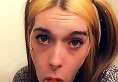 Does this pretty tranny want to suck you off on her knees?