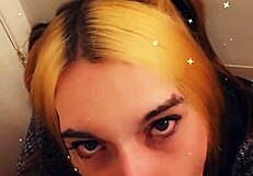 Does this pretty tranny want to suck you off on her knees?