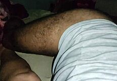 लेट नाइट हीट में बेड पर तीखी गांड ठोकाई और मॉन्स्टर लंड एक्शन