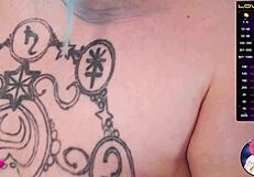 Webcam slut teases with fat, juicy pussy while showing off huge curvy ass.