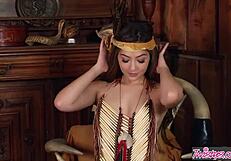 कैसी लेन की हॉट इंडियन गर्ल सोलो मस्ती