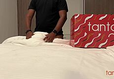 सौतेली माँ लेन रोड्रिगेज गे सौतेले बेटे को टैंटली सेक्स डॉल से धोखा देती है चुपके से गांद प्ले में