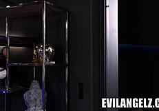 Play Doctor Raul Costa Mary Bambola