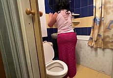 Mature mom prepares herself for an intimate anal moment with her partner