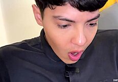 सौतेली बहन ने कौमार्य खोने में मदद की, बड़े भाई ने पकड़ लिया