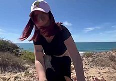 Rapidón con la amiga de mi novia en plena calle