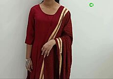 देसी इंडियन दिव्या भाभी की डॉगीस्टाइल में जोरदार चुदाई