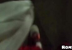 Well-endowed guy fucks stranger without condom in Rio house