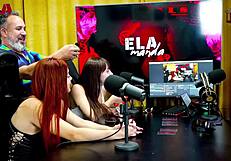 Gih spanic coloca a ruiva cavala de quatro na mesa do podcast s� para mostrar o seu cuzinho rosa - p�pum no barraco - ela manda