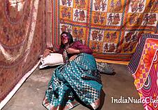 हॉट भाभी ने एक्स के साथ देसी चुदाई की तलब लगाई वाइल्ड संतुष्टि के लिए