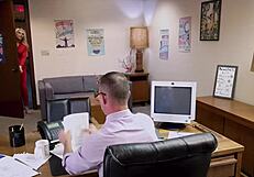 स्टेपमॉम हैरान, स्टेपसन बुलीज गर्ल्स स्कूल मदर इन लॉ शाय