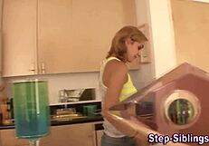 Amateur Stepsis Toyed In Lesbian Threesome With Fingering And Oral