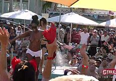 Insane twerking at pool party with college sluts