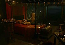 कैरिस वैन हौटन मेलिसैंडर्स स्टीमी कार सेक्स सीन 2013