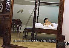 यो, मेरी शेव्ड रशियन वाइफ के साथ ये वाइल्ड कक टेप स्टोरी देखो! 😜