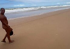 Went to Bahia nudist beach to fuck guys