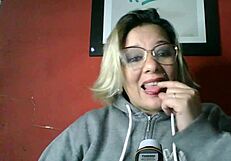 गलत साली - मेरी सास - लोला चैट