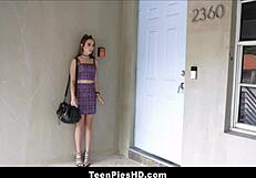 Young Tiny Teen Girlfriend Bailey Base Gets Creampie!